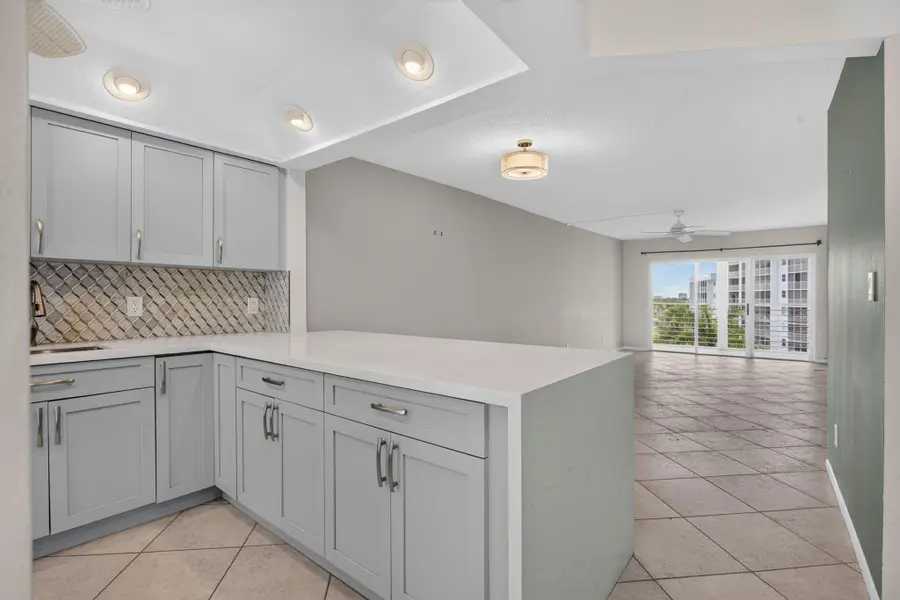 2731 NE 14th St Causeway #702, Pompano Beach, FL 33062 - #3