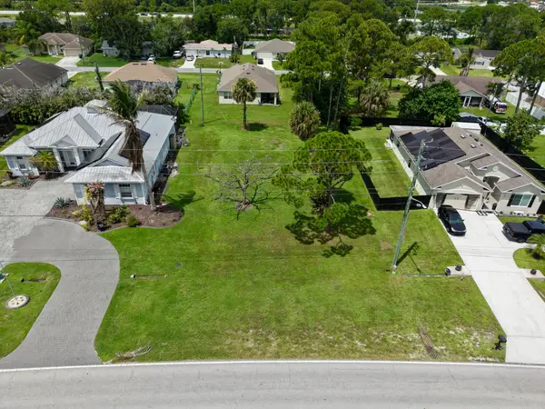 590 NW Bayshore Boulevard, Port St Lucie, FL 34983
