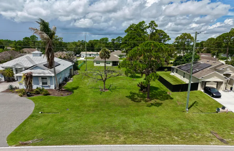 590 NW Bayshore Boulevard, Port Saint Lucie, FL 34983 - #2