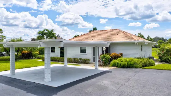 13867 Eastpointe Way, Palm Beach Gardens, FL 33418