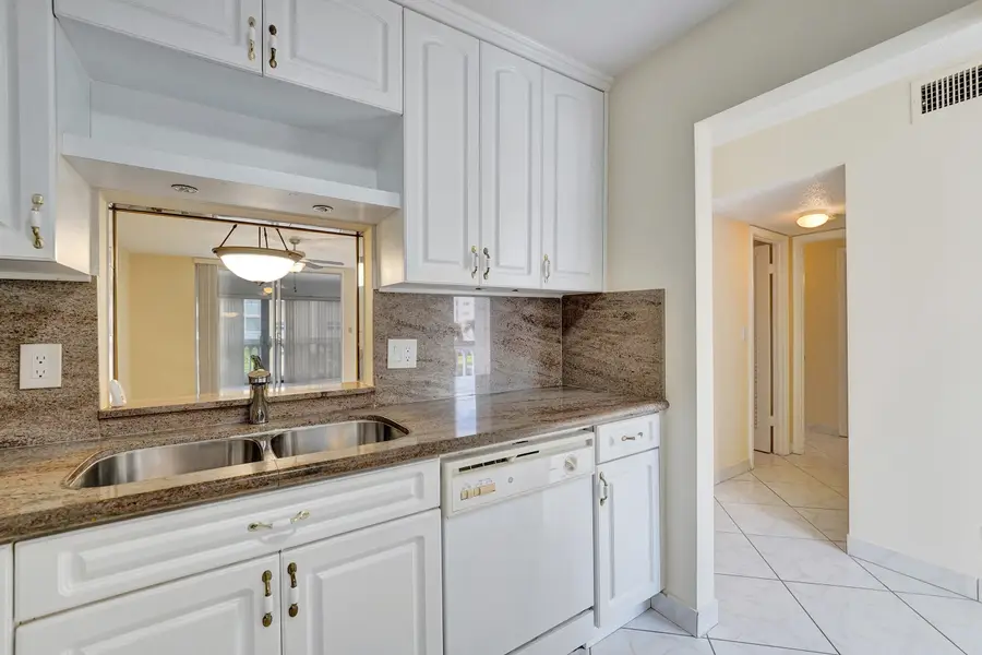 610 NE 12th Avenue #306, Hallandale Beach, FL 33009 - #2