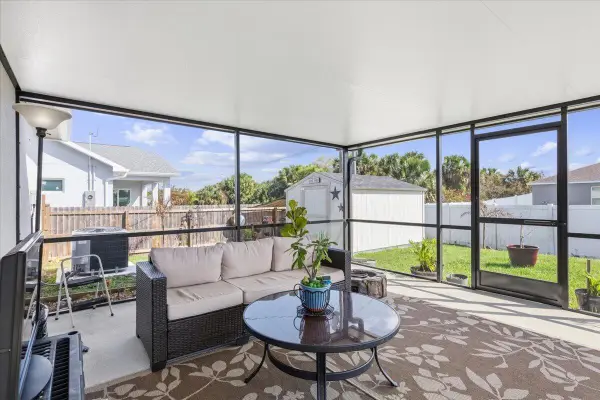 542 Mimosa Street Sw, Palm Bay, FL 32908
