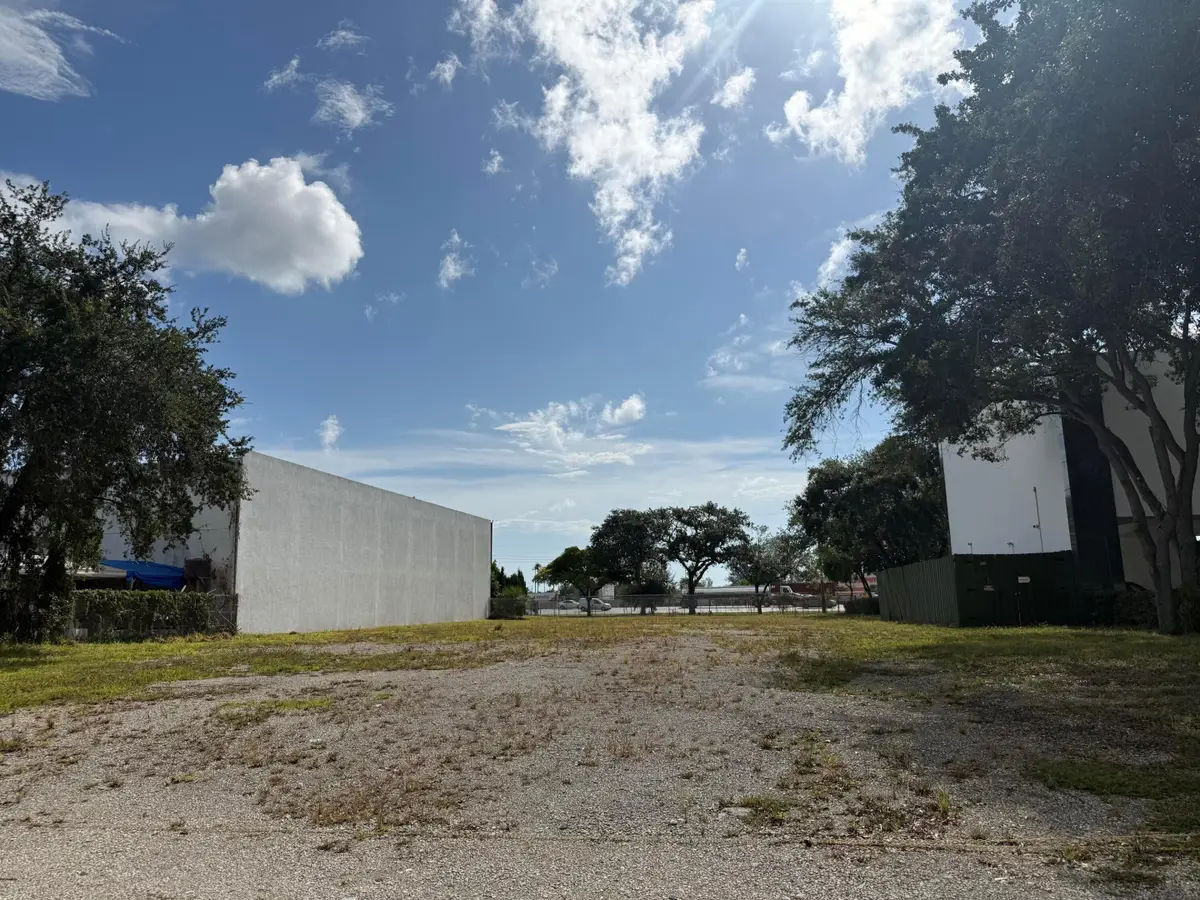 3500 N 28th Terrace, Hollywood, FL 33020 - #1