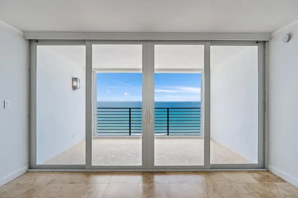900 Ocean Drive #705, Juno Beach, FL 33408