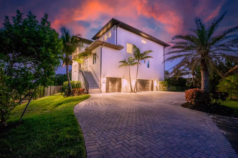 7683 Pelican Pointe Drive, Jensen Beach, FL 34957 - #2