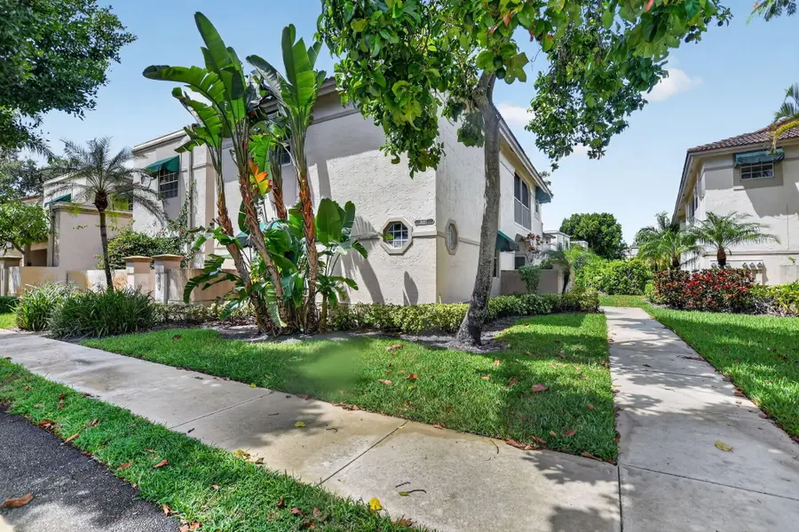 6487 Via Regina, Boca Raton, FL 33433 - #2