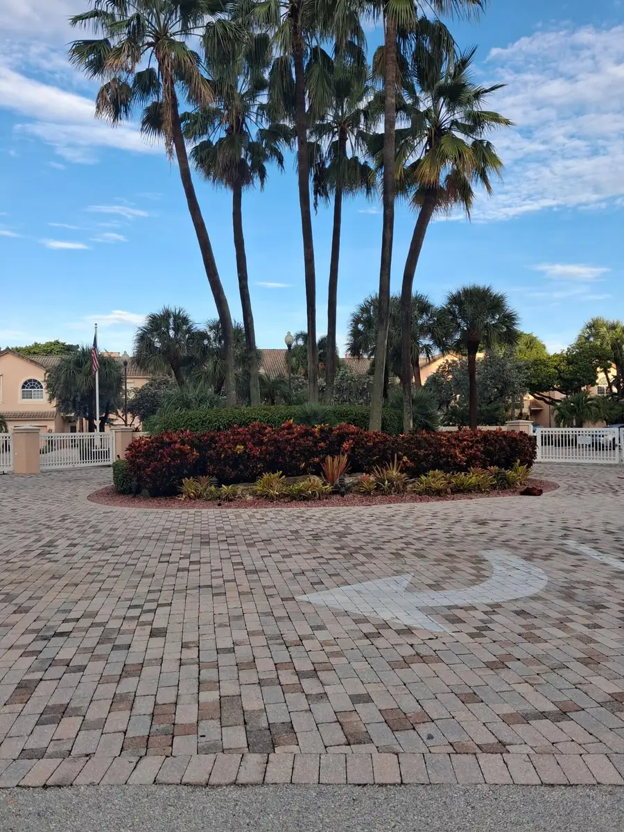 Address Withheld By Seller, Pompano Beach, FL 33062 - #2