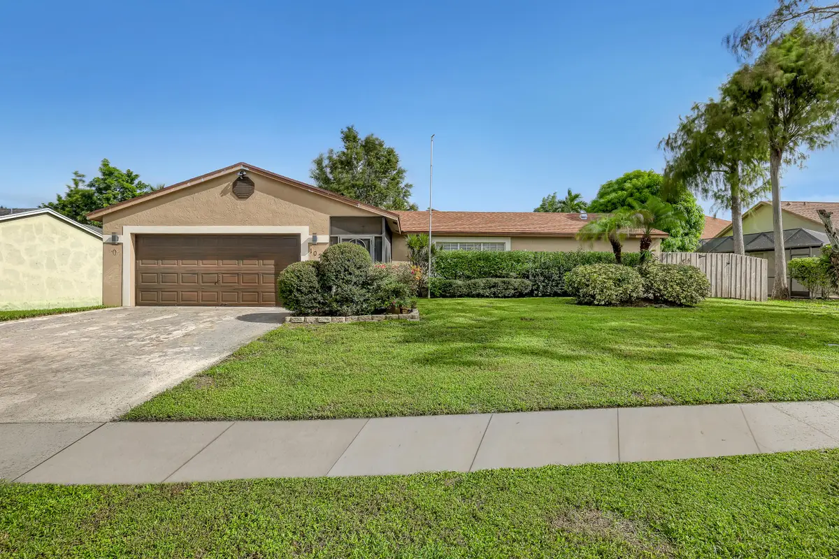 102 Sand Pine Way, Royal Palm Beach, FL 33411 - #1