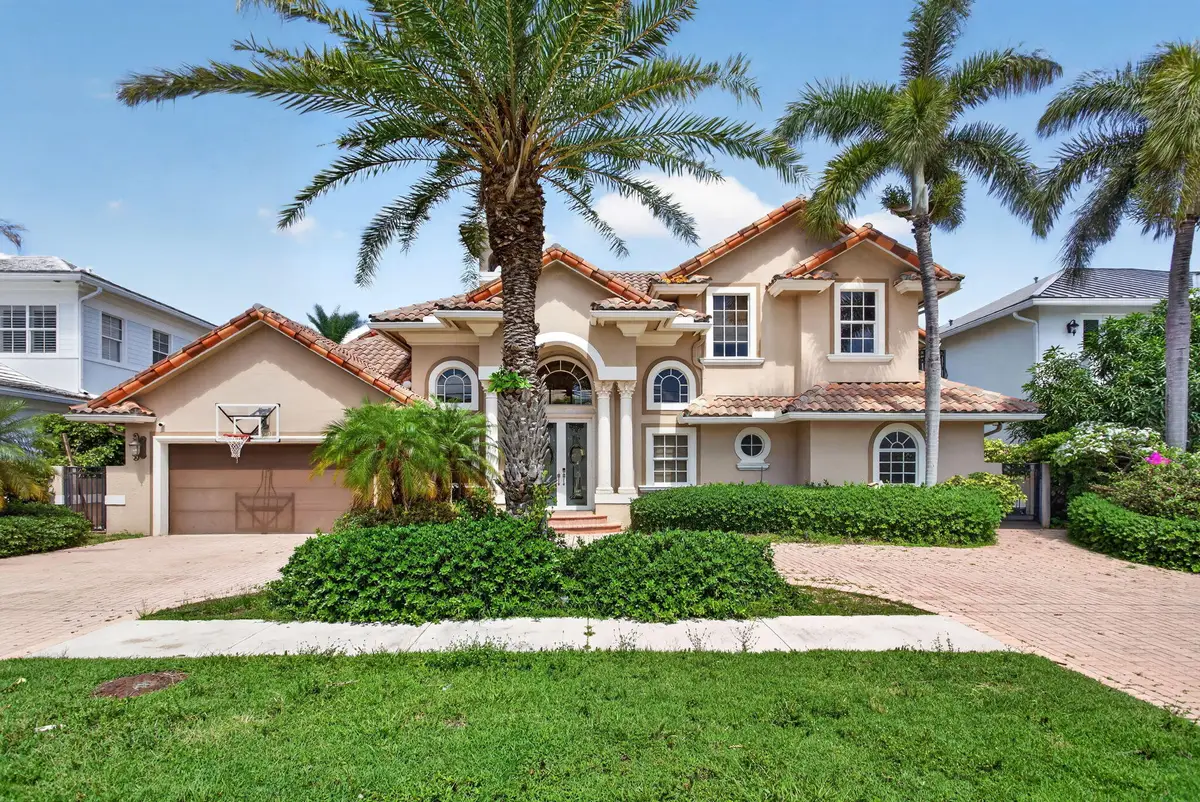 4901 NE 29th Avenue, Lighthouse Point, FL 33064 - #1