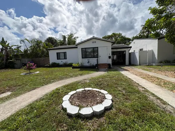 1215 NE 16th Terrace, Fort Lauderdale, FL 33304