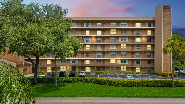 4570 NW 18th Avenue, Pompano Beach, FL 33064