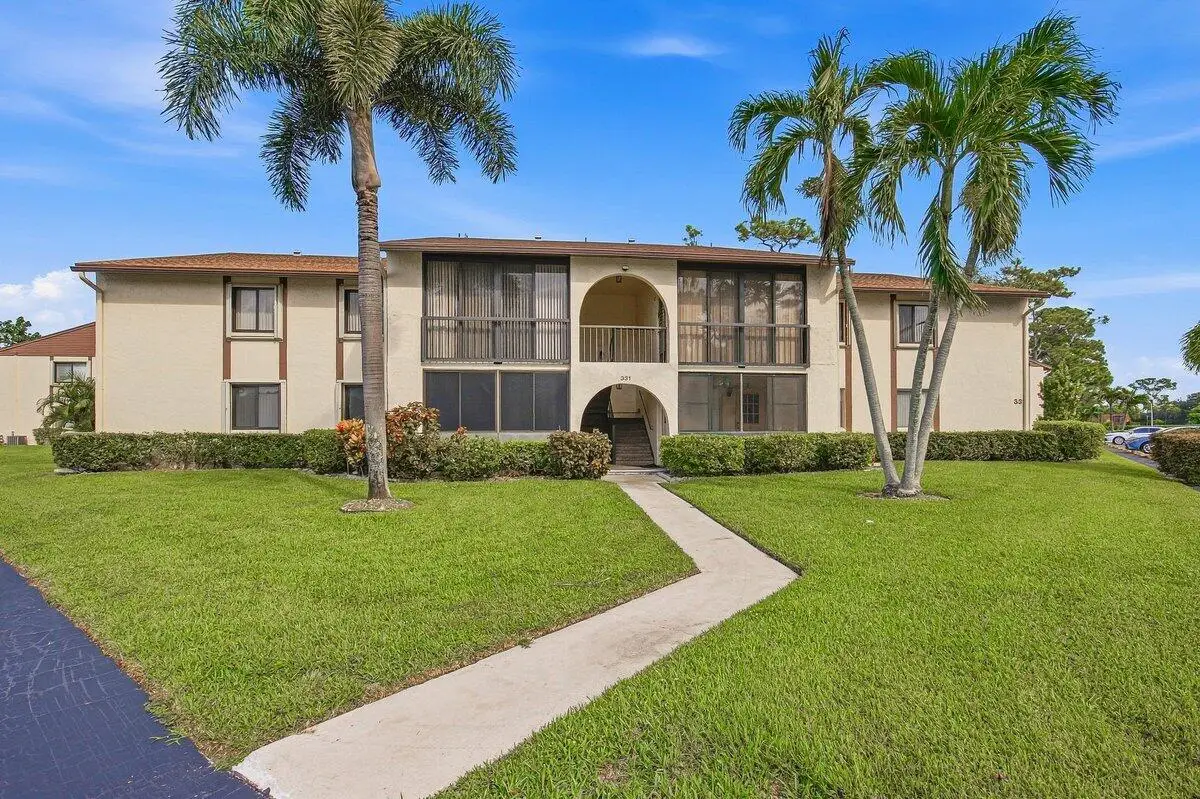 331 Knotty Pine Circle #D-2, Greenacres, FL 33463 - #1