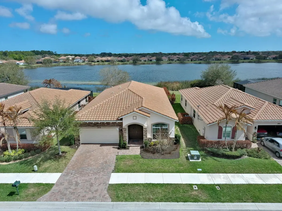 1804 Berkshire Circle Sw, Vero Beach, FL 32968 - #1
