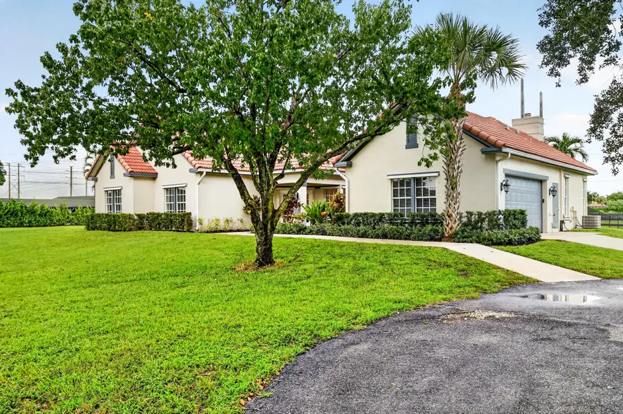 876 Cindy Cir Lane, Wellington, FL 33414 - #3
