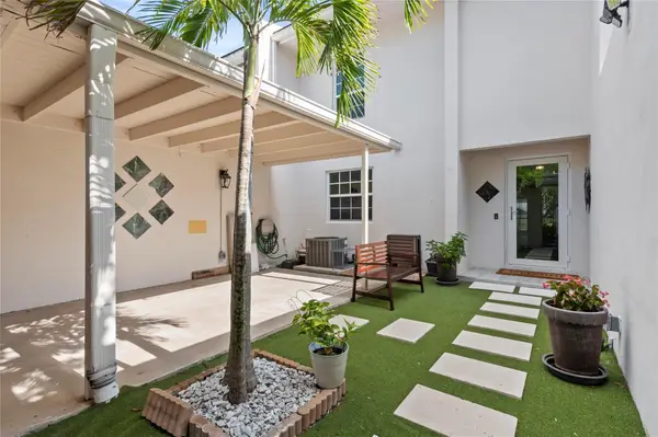 3063 N Palm Aire Drive #3063, Pompano Beach, FL 33069