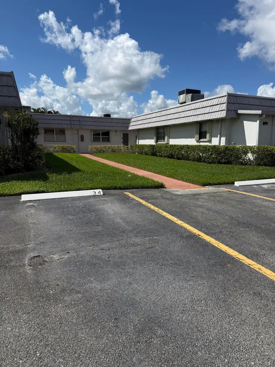 34 Valencia B, Delray Beach, FL 33446 - #2