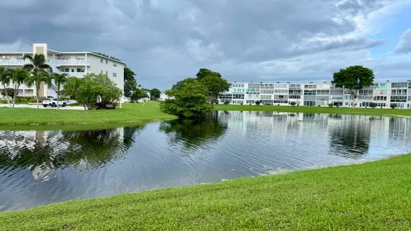 1037 Ashby D, Deerfield Beach, FL 33442