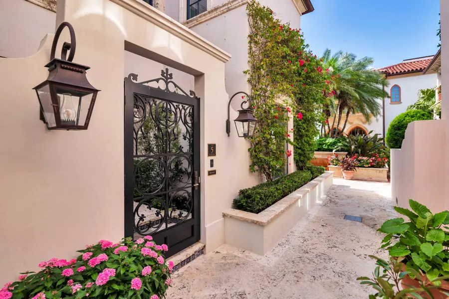 5 Via Flagler, Palm Beach, FL 33480 - #2