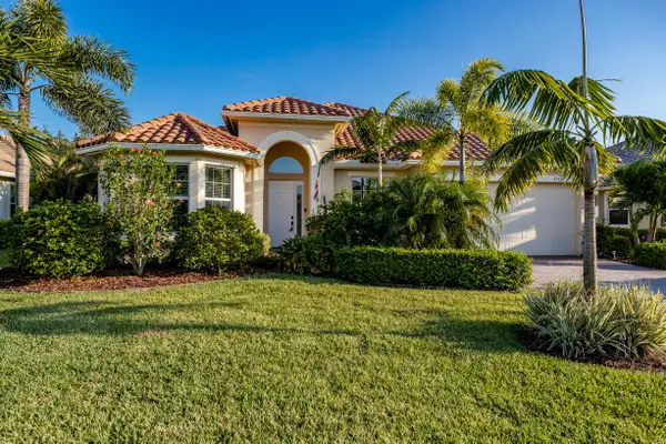 4247 Diamond Square, Vero Beach, FL 32967