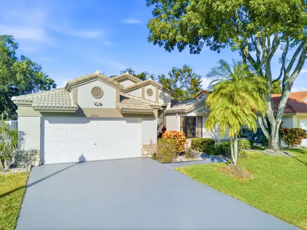 8901 Boatswain Drive, Boynton Beach, FL 33436