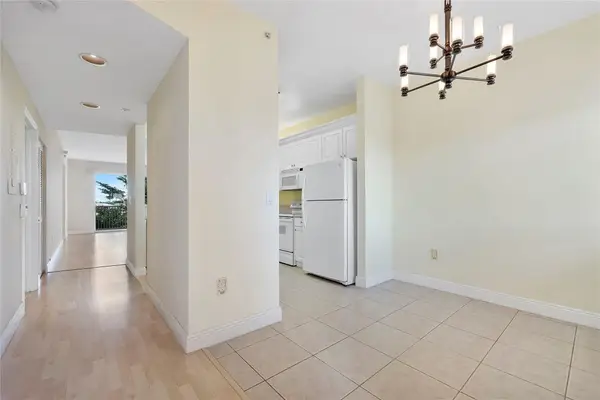 7765 Yardley Drive #403, Tamarac, FL 33321