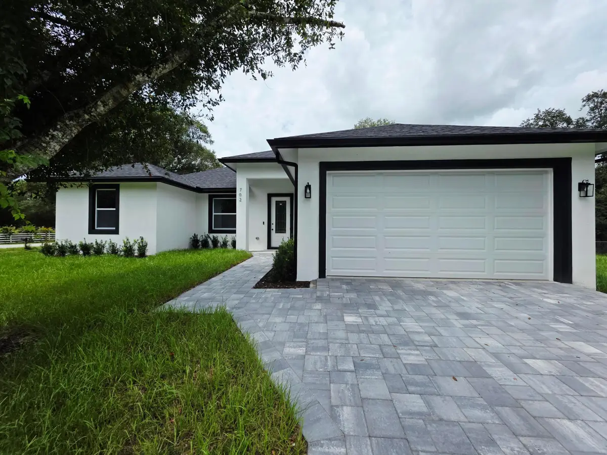 702 NW 39th Circle, Okeechobee, FL 34972 - #1