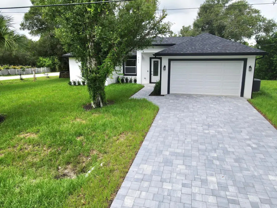 702 NW 39th Circle, Okeechobee, FL 34972 - #2