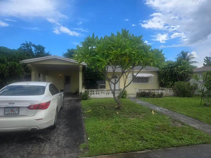 4211 NW 43rd Street, Lauderdale Lakes, FL 33319 - #2