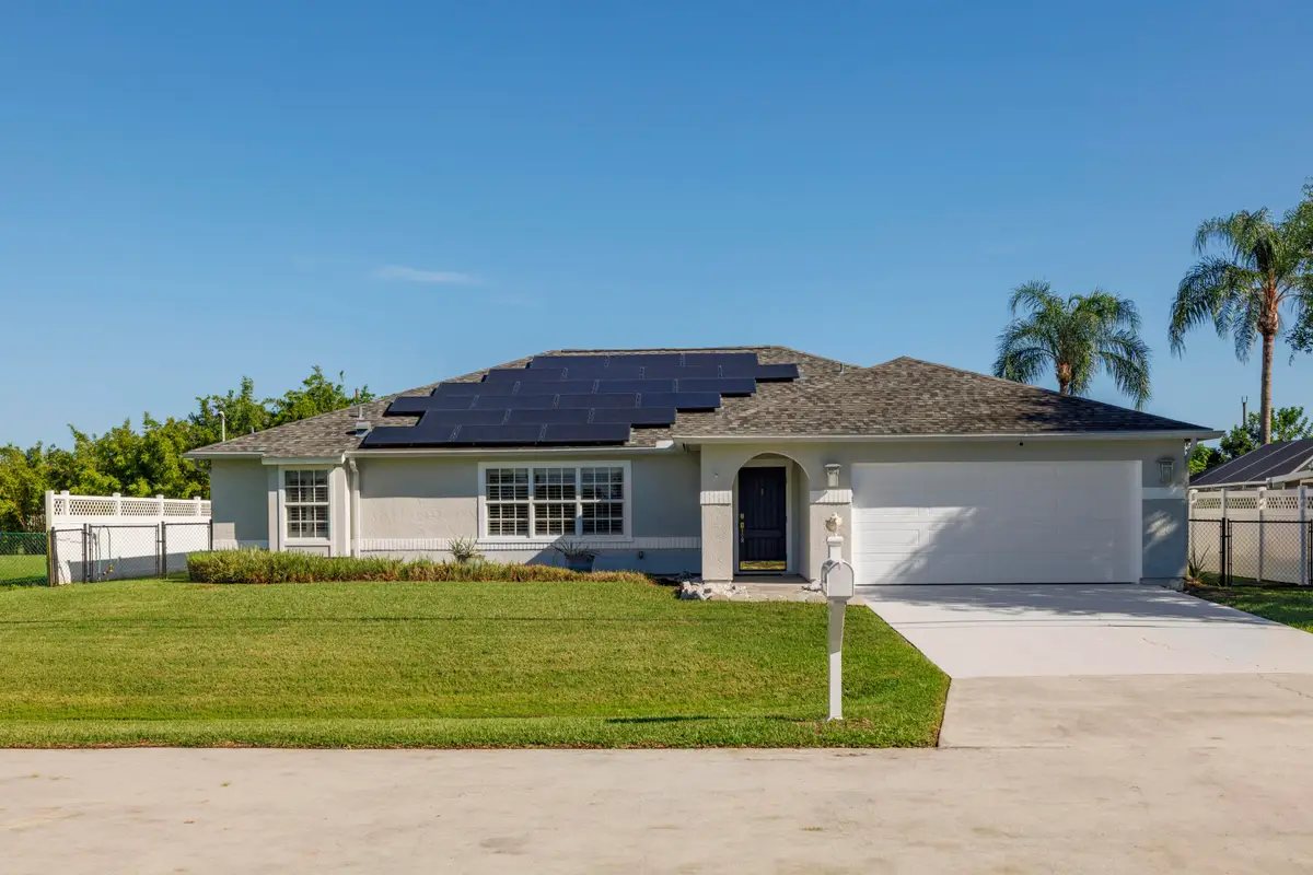 1617 SE North Blackwell Drive, Port Saint Lucie, FL 34952 - #1