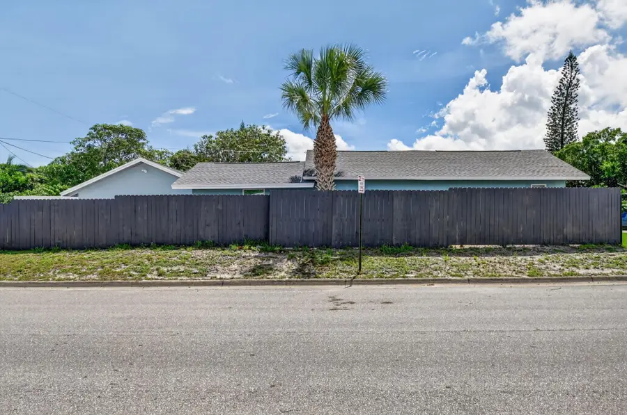 1002 S B Street, Lake Worth Beach, FL 33460 - #3