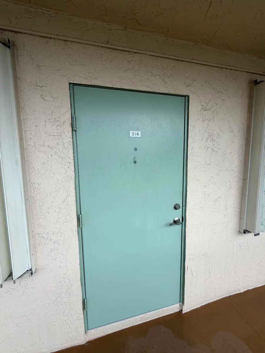 700 Village Green Court #314, Palm Springs, FL 33461 - #2