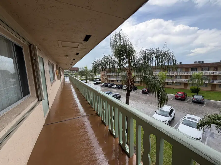 700 Village Green Court #314, Palm Springs, FL 33461 - #3