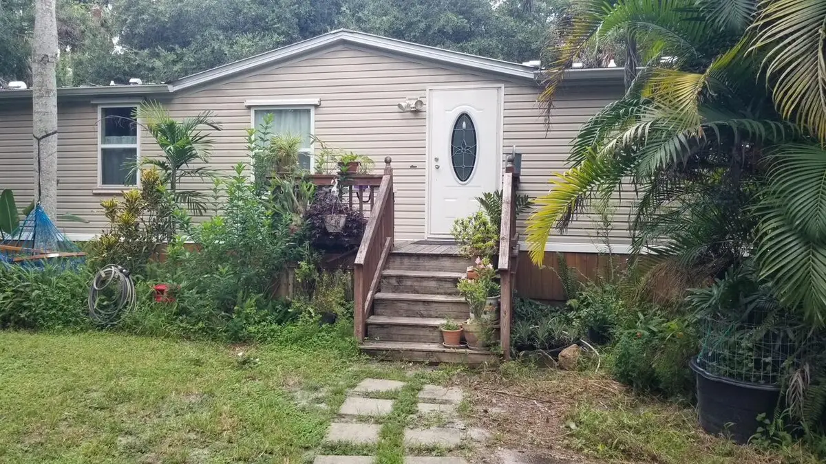 6964 E Center Street, Okeechobee, FL 34974 - #1