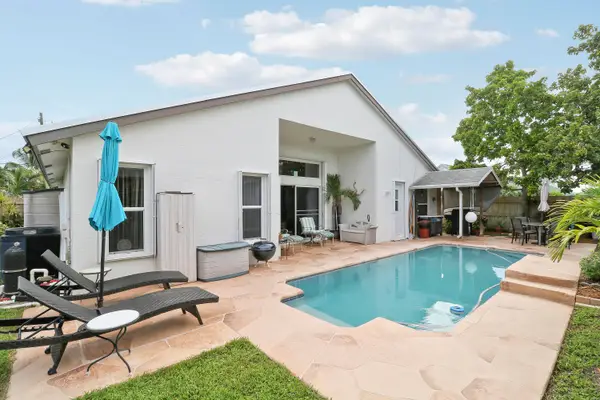 6275 Lucerne Street, Jupiter, FL 33458
