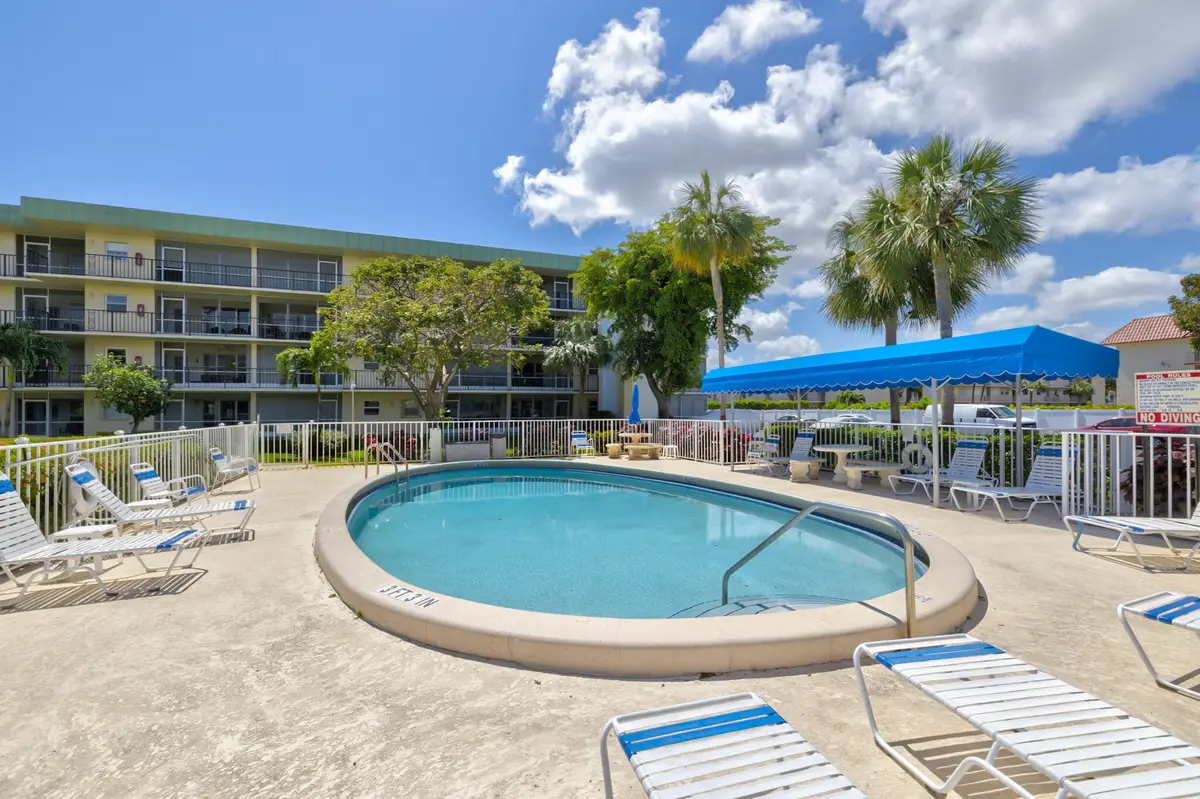 806 SE 7th Street #201, Deerfield Beach, FL 33441 - #1