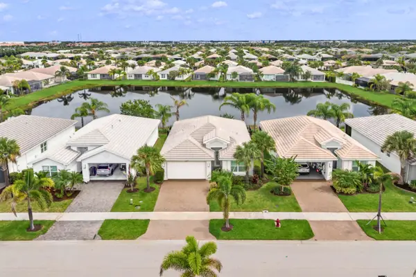 12180 SW Jasper Lake Way, Port St Lucie, FL 34987