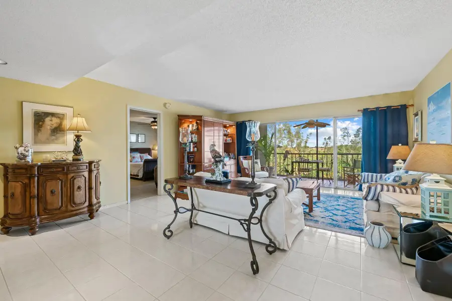 3930 Inverrary Boulevard #608-D, Lauderhill, FL 33319 - #2
