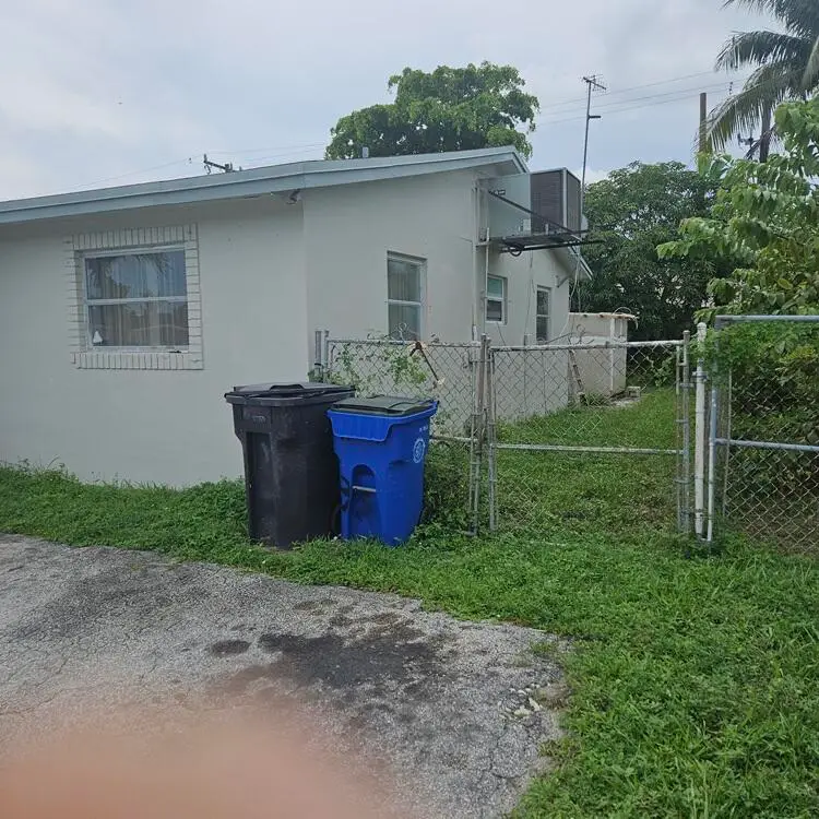 4133 NW 39th Avenue, Lauderdale Lakes, FL 33309 - #2