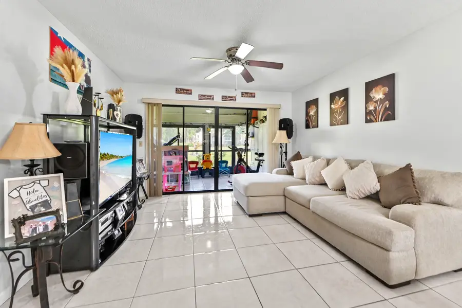 3385 Lucerne Park Drive, Greenacres, FL 33467 - #3