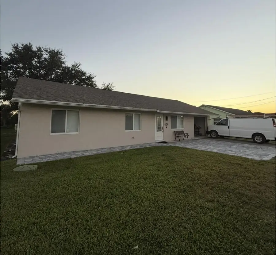 1082 SW Bellevue Avenue, Port Saint Lucie, FL 34953 - #2