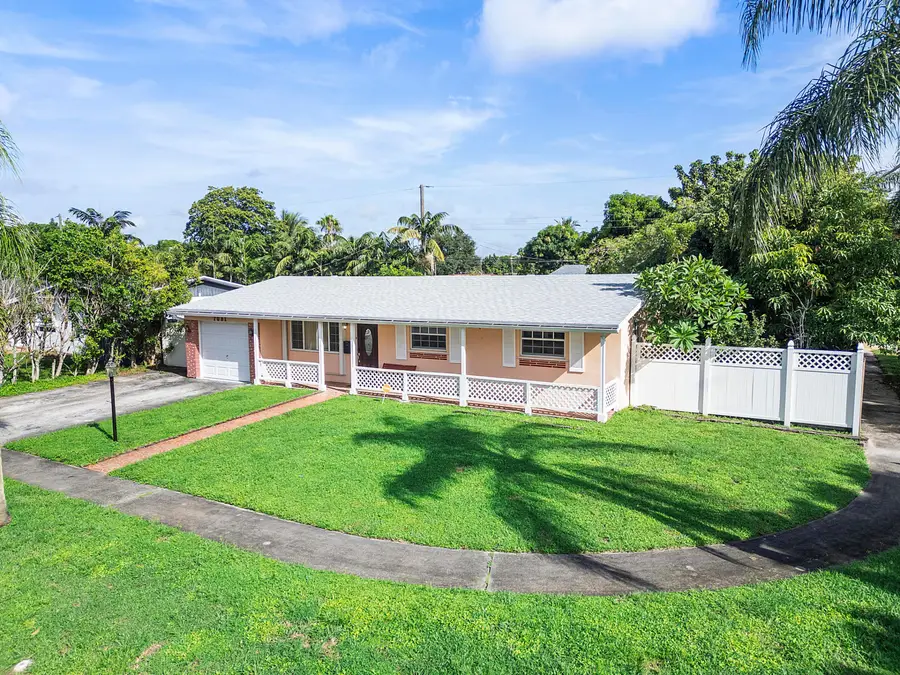 7081 Taylor Street, Hollywood, FL 33024 - #2