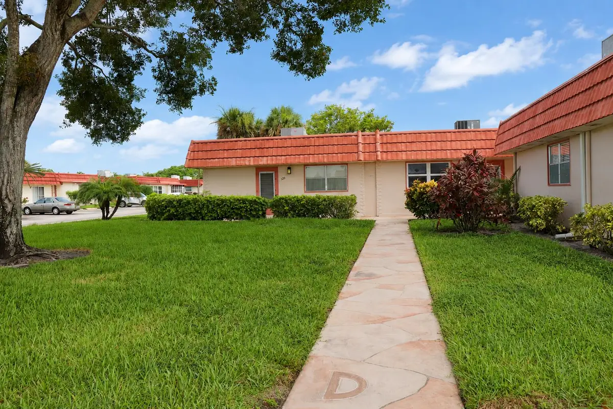 120 Seville #D, Delray Beach, FL 33446 - #1