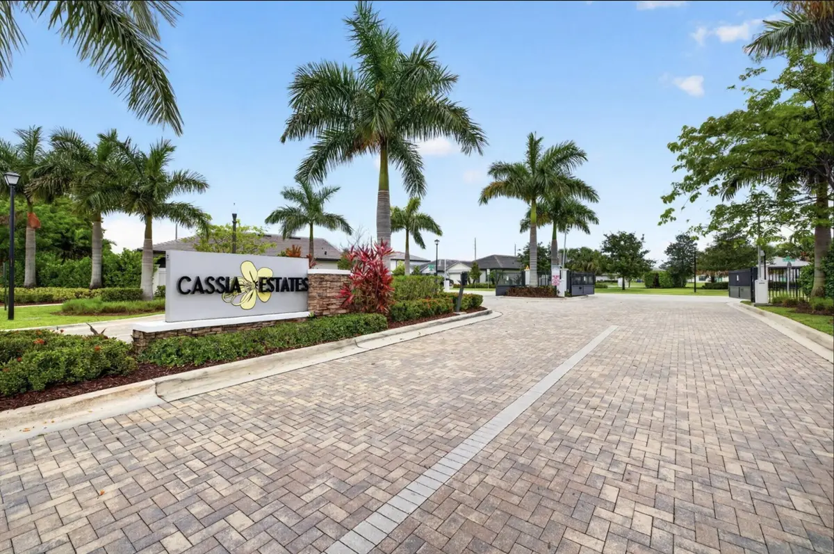 3149 Tamarind Drive #Lot 26, Lauderdale Lakes, FL 33311 - #1