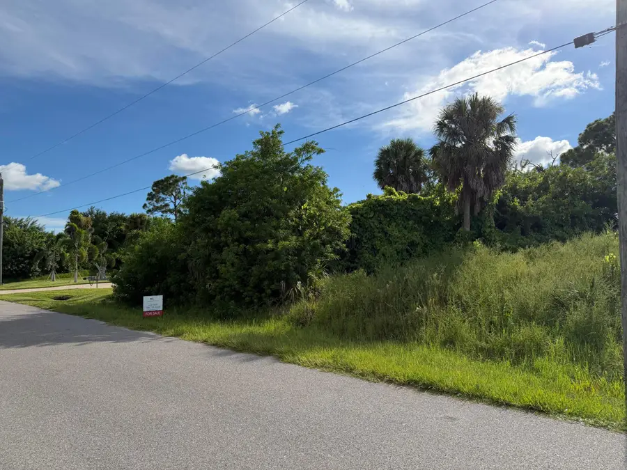 1277 Liggett Circle, Port Charlotte, FL 33953 - #3