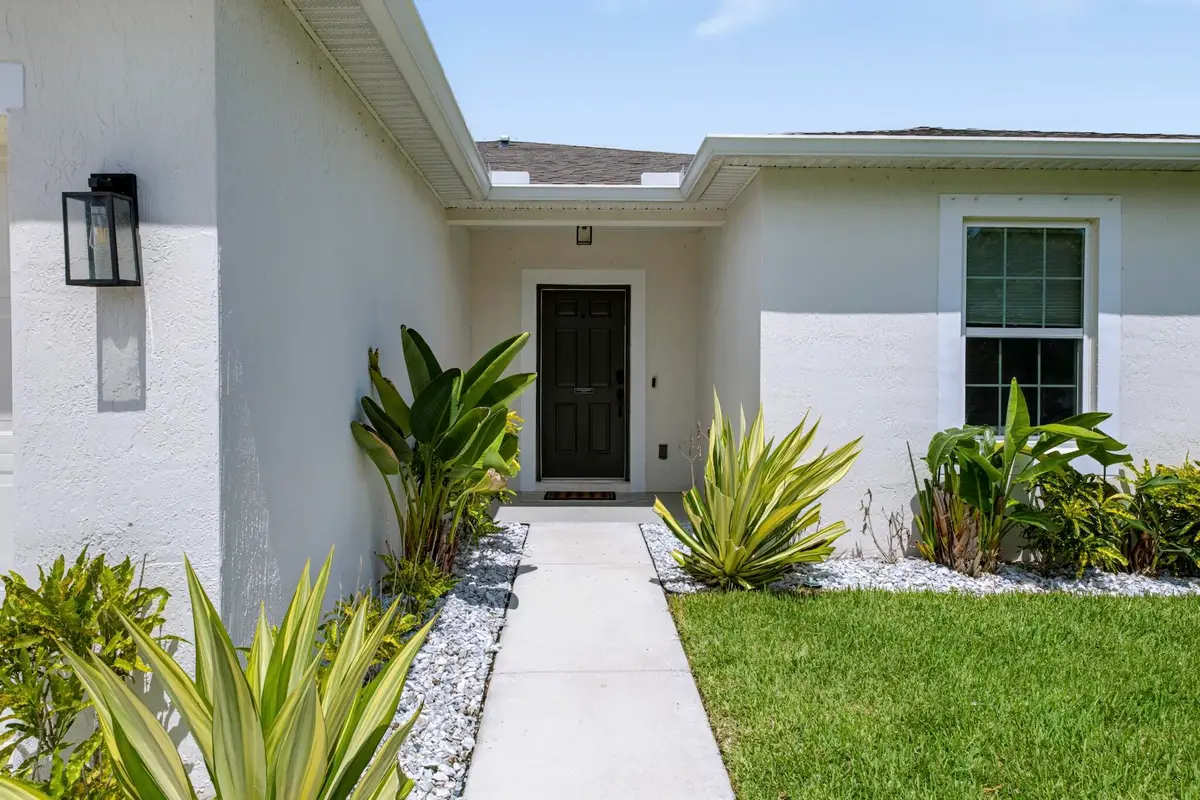 177 SW Pisces Terrace, Port Saint Lucie, FL 34984 - #1