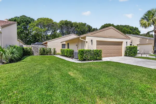 818 NW 26th Avenue, Delray Beach, FL 33445