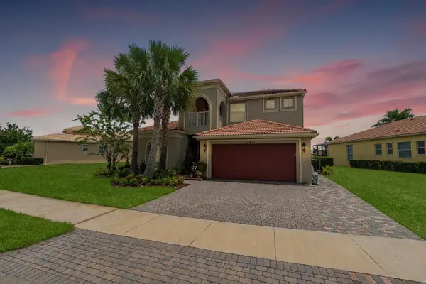 11427 SW Kingslake Circle, Port St Lucie, FL 34987