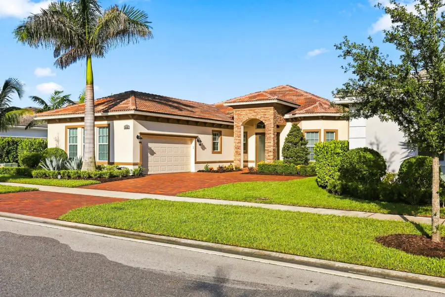 8632 SW Felicita Way, Port Saint Lucie, FL 34987 - #2