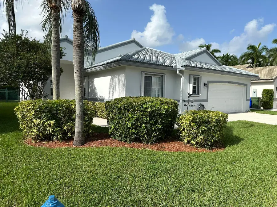 16323 SW 6th Street, Pembroke Pines, FL 33027 - #2