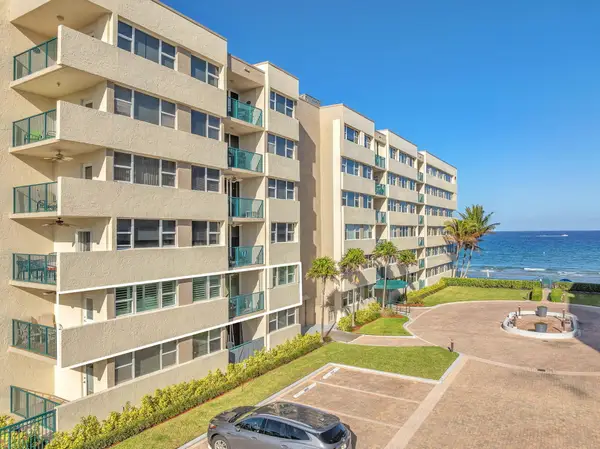 1239 Hillsboro Mile #202, Hillsboro Beach, FL 33062